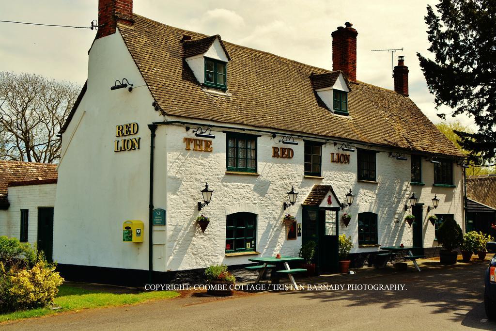Coombe Cottage Sutton Green Exterior foto